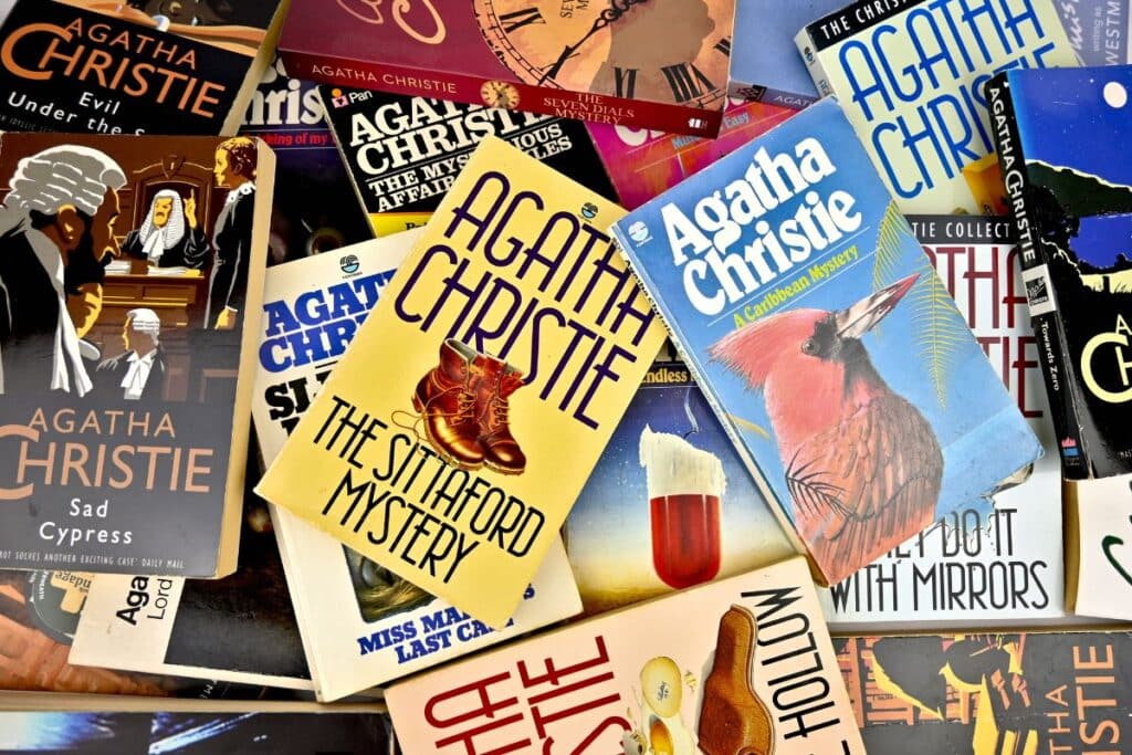 Are Thrillers Getting Worse? The Truth About Clues, Twists, and Reader Expectations